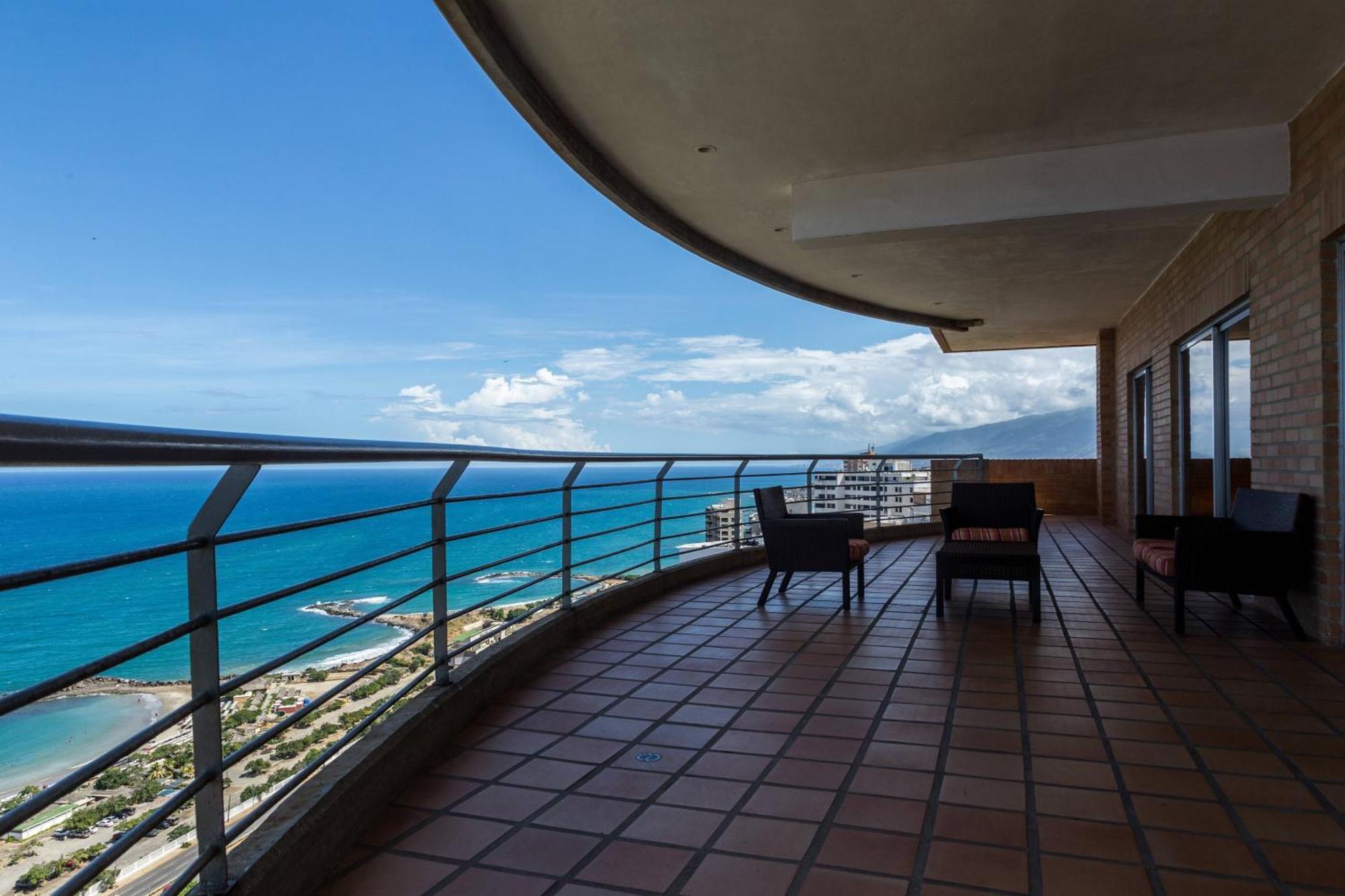 Marriott Venezuela Hotel Playa Grande Esterno foto